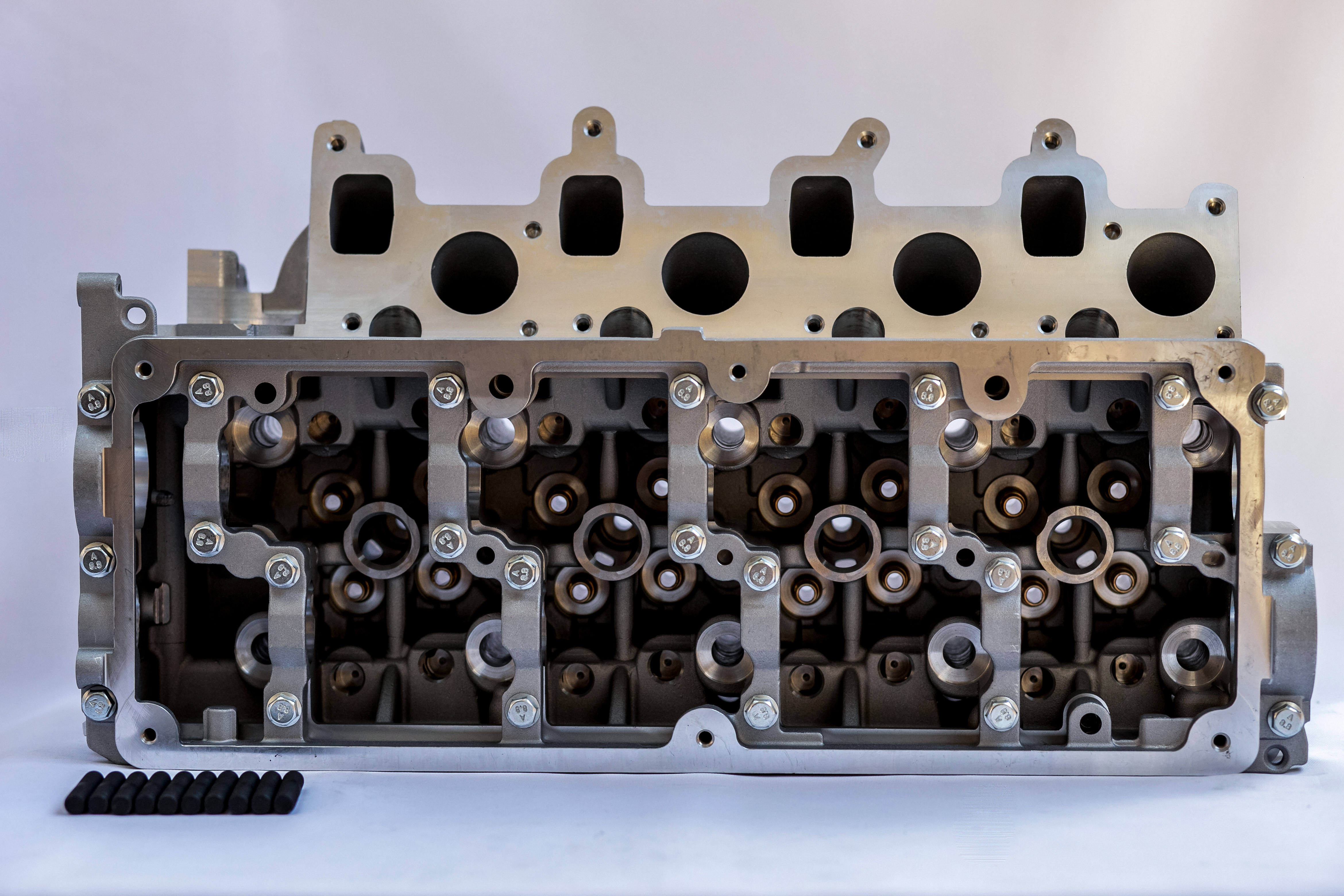 VOLKSWAGEN MOTORES CFFA-CFFB-CFGB-CFGC-CFGD-CGLA-CGLB-CGLC-CGLD-CGLE-CJCA-CJCB-CLJA-CLLB-CMFA-CMGA-CMGB 2.0 TDI / BI TDI 16v 2009 - AMAROK SIN TUBO DESCARGA-  03L 103 351P 140 HP / 180 HP ( 725 ) (4104-A / 4105-EB)